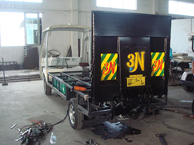 貨車(chē)加裝尾板要多少錢(qián)？影響因素解析與建議報(bào)價(jià)